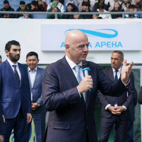 Gianni Infantino visits the children's tournament