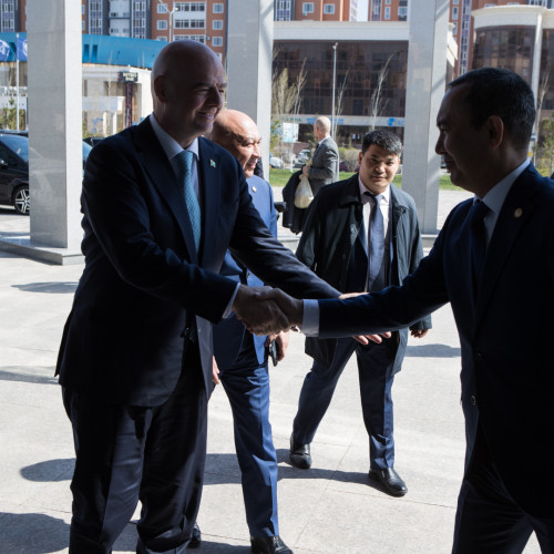 FIFA President visits Football House