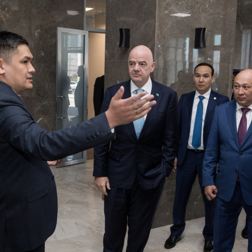 FIFA President visits Football House