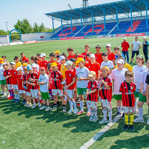 Қызылордада балалар үйінің тәрбиеленушілеріне арналған футбол фестивалі өтті