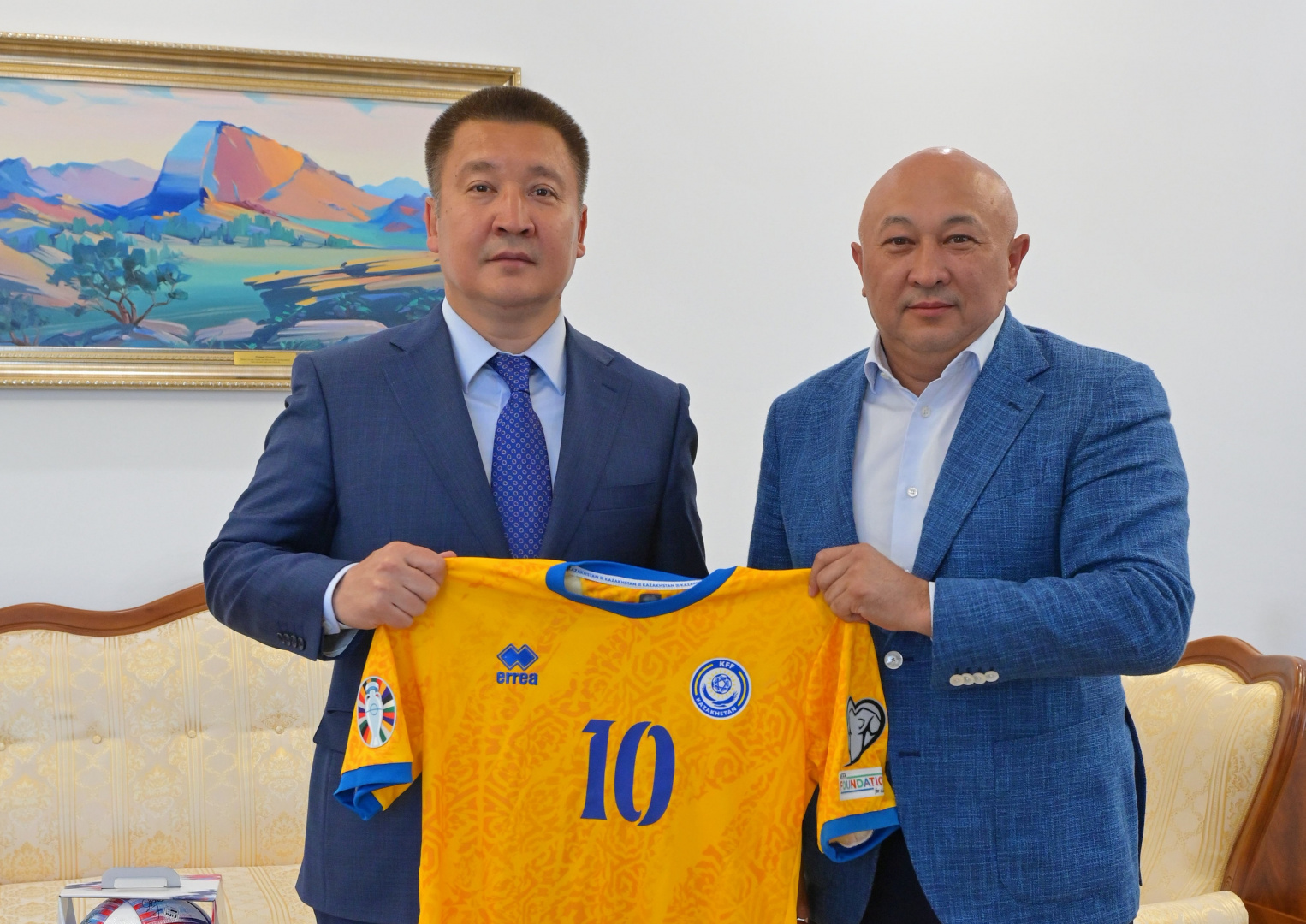 KFF President meets with Akim of Pavlodar region