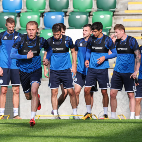 Pre-match training session in Belfast