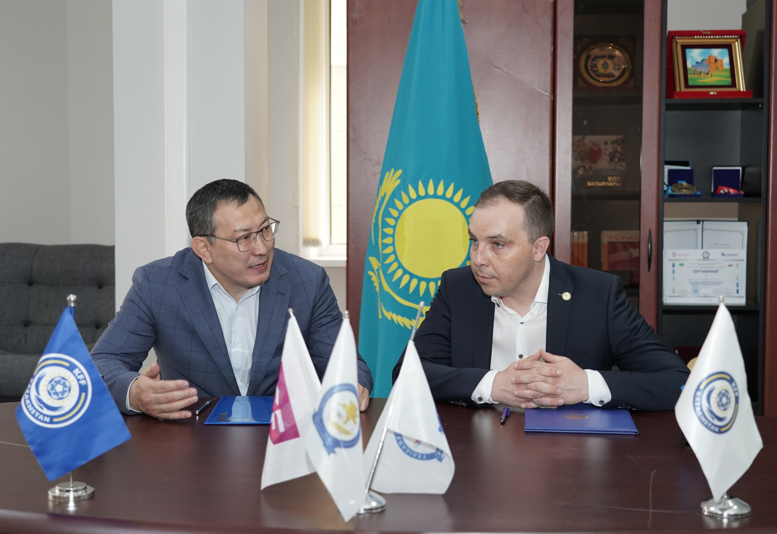 Мектеп оқушылары мен студенттер лигасының 2022/2023 жылғы маусымының қорытындысы талқыланды