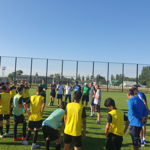 В Талгаре прошел второй модуль курса обучения тренеров на категории B-Goalkeeper UEFA