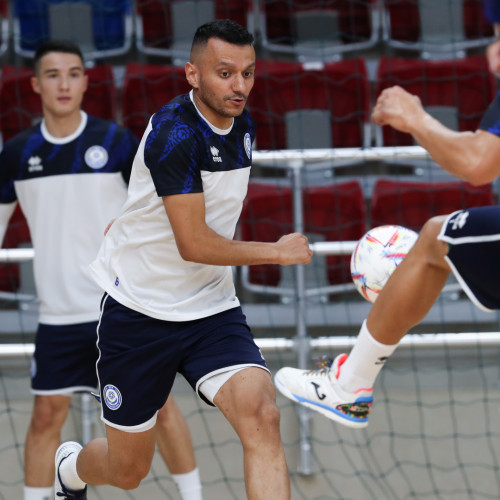 Kazakhstan futsal team in Baku - Photos