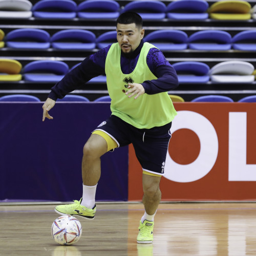 Kazakhstan futsal team's pre-match training session