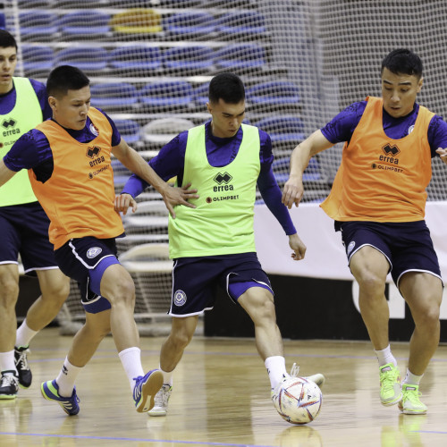 Kazakhstan futsal team's pre-match training session