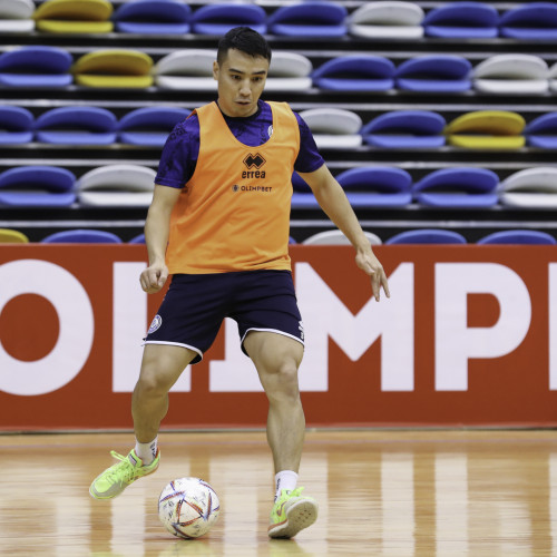 Kazakhstan futsal team's pre-match training session