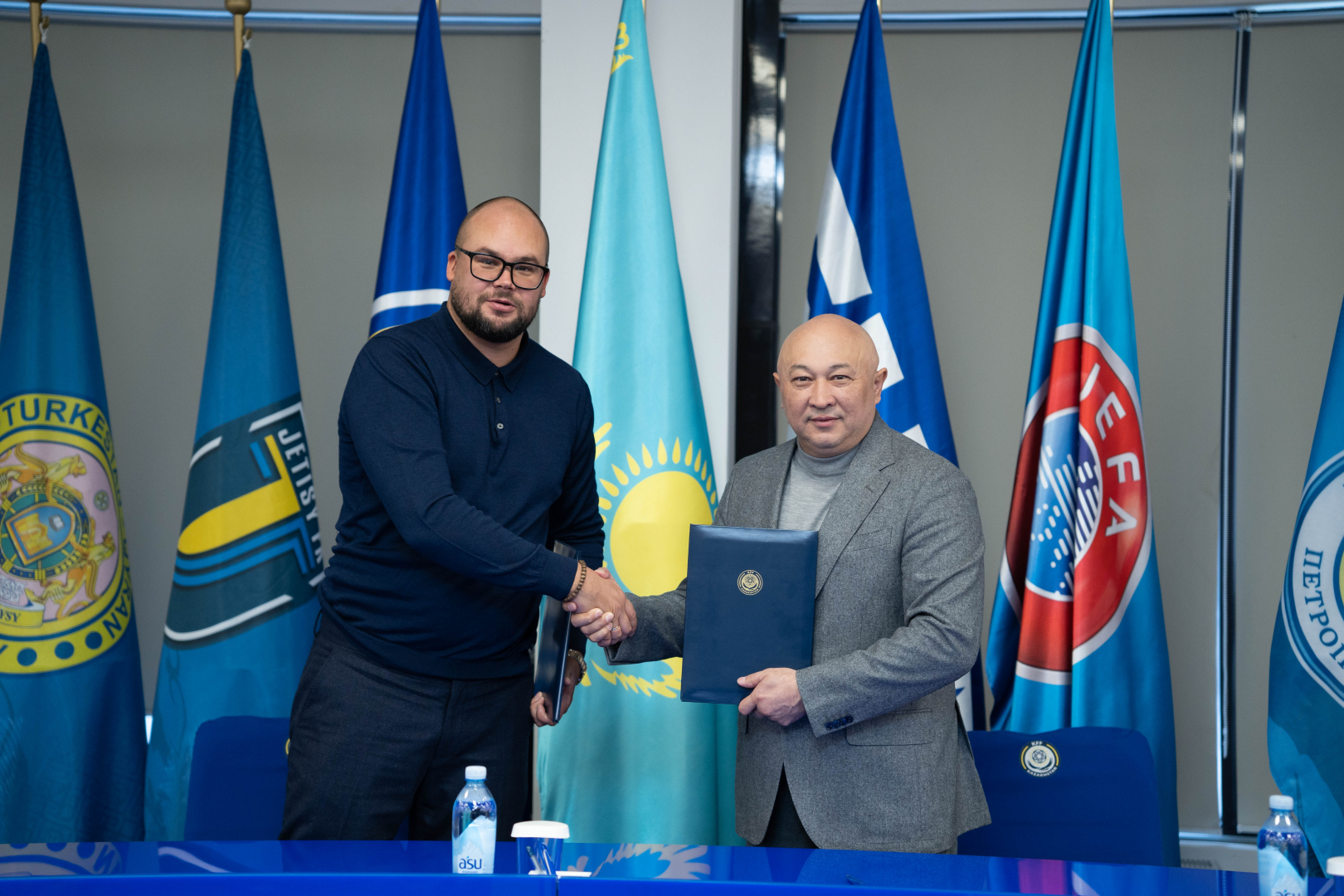 Ketroy – футболдан Қазақстан құрамасының ресми киімін өндіруші серіктесі