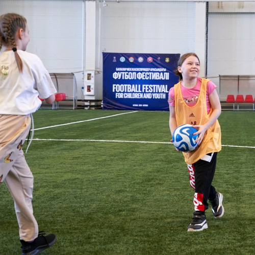 В Астане прошел фестиваль футбола для детей в рамках UEFA Grassroots Awards Winners 2023/24