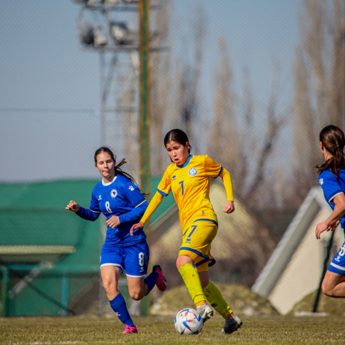 Женская сборная Казахстана U-17 уступила Боснии и Герцеговине