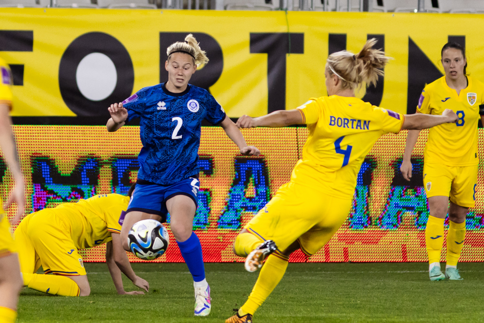 Kazakhstan women's team loses to Romania
