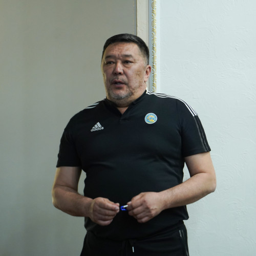 Астанада жағажай футболы мен футзал төрешілеріне арналған семинар өтіп жатыр