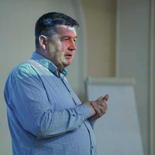 Астанада жағажай футболы мен футзал төрешілеріне арналған семинар өтіп жатыр