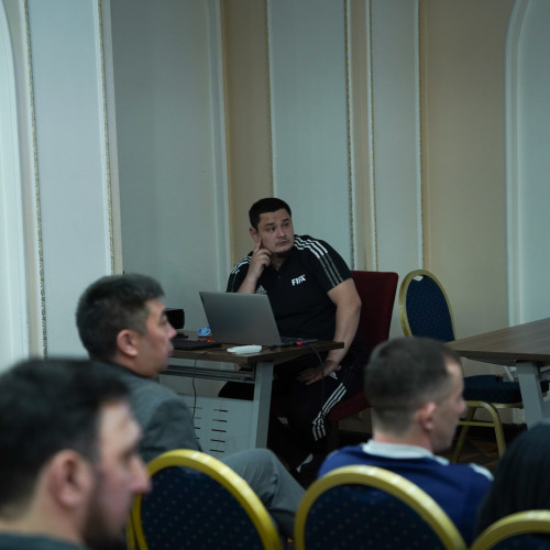 Астанада жағажай футболы мен футзал төрешілеріне арналған семинар өтіп жатыр
