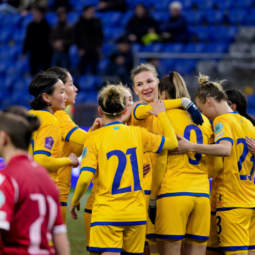 Strength, passion, women's football: opening up new horizons
