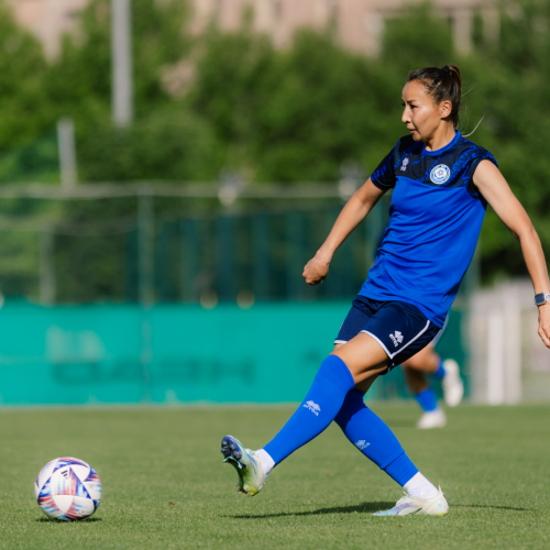 Kazakhstan women's team holds first training session in Armenia