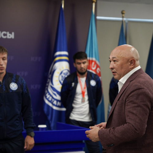 Әділет Барменқұлов Phygital Football-дан Қазақстан құрамасын қабылдады