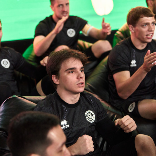 Фоторепортаж со матчей сборной Казахстана по Phygital Football на Играх БРИКС