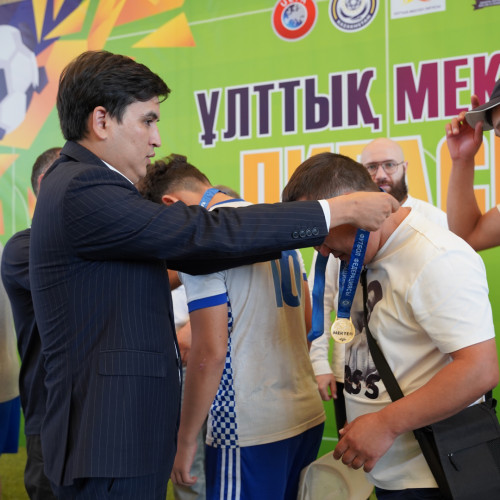 Түркістан облысының мектеп оқушылары «Былғары доп» лигасының жеңімпазы атанды
