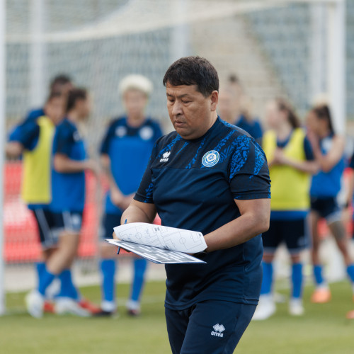 Pre-match training session
