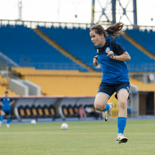 Pre-match training session