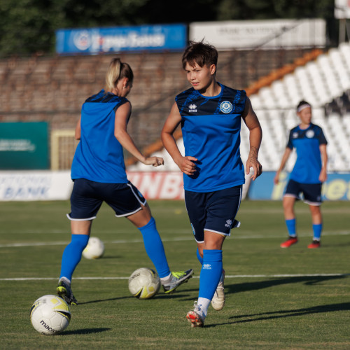 Kazakhstan women's team held pre-match training in Sofia