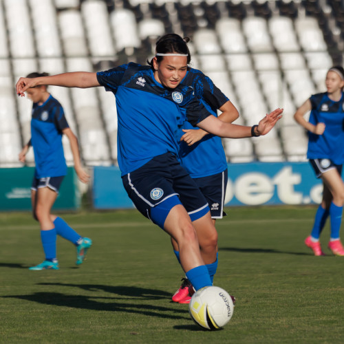 Kazakhstan women's team held pre-match training in Sofia