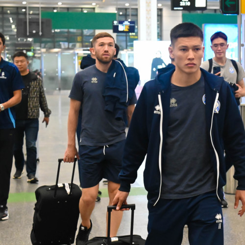 Kazakhstan Futsal Team Arrives in Uzbekistan