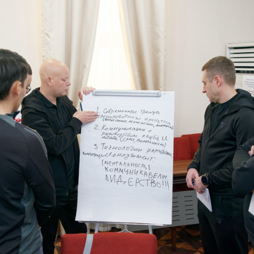 PRO санаты бойынша жаттықтырушыларды даярлау курсы басталды