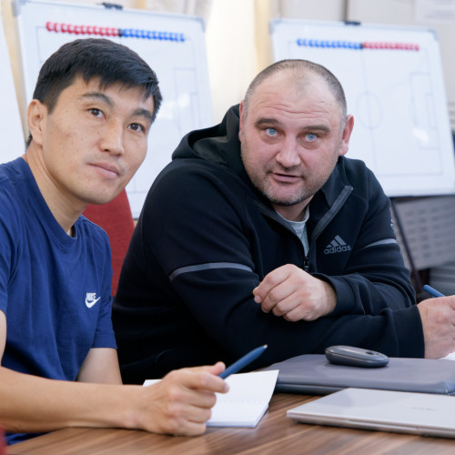 PRO санаты бойынша жаттықтырушыларды даярлау курсы басталды