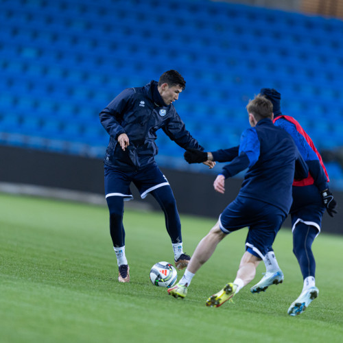 Pre-match training session in Oslo