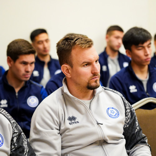 David Loriya met with players of Kazakhstan national team in Turkey