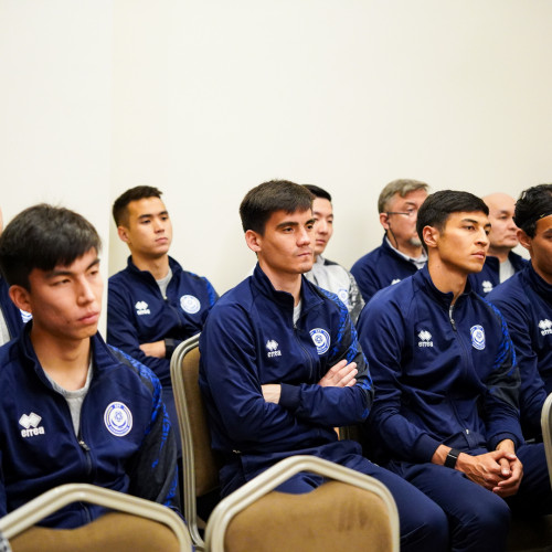 David Loriya met with players of Kazakhstan national team in Turkey