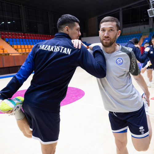 Kazakhstan futsal team to fight for Euro