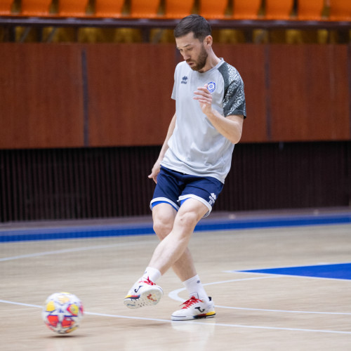 Kazakhstan futsal team to fight for Euro