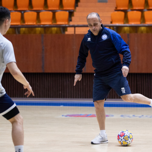 Kazakhstan futsal team to fight for Euro