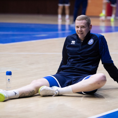 Kazakhstan futsal team to fight for Euro