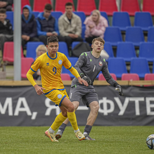 Belarus U-17 vs Kazakhstan U-17 Photos
