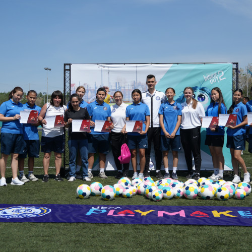 Өскеменде UEFA Playmakers жобасы аясында бапкерлерге арналған семинар өтті