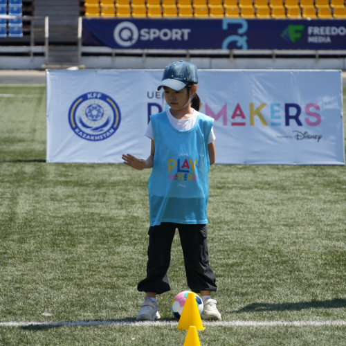 Өскеменде UEFA Playmakers жобасы аясында бапкерлерге арналған семинар өтті
