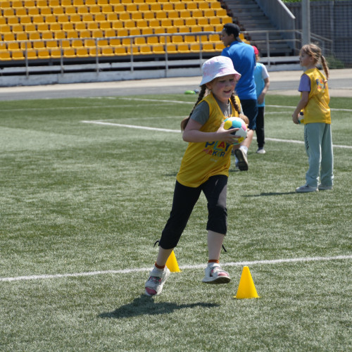 Өскеменде UEFA Playmakers жобасы аясында бапкерлерге арналған семинар өтті
