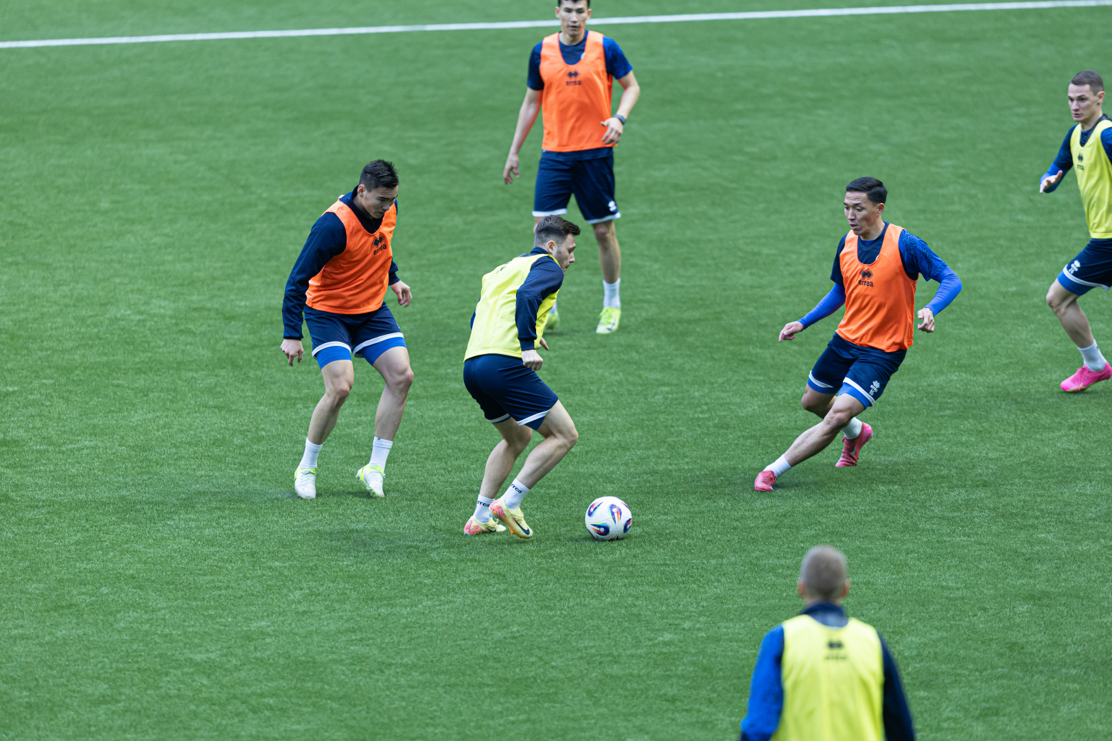 pre-match training session - photos