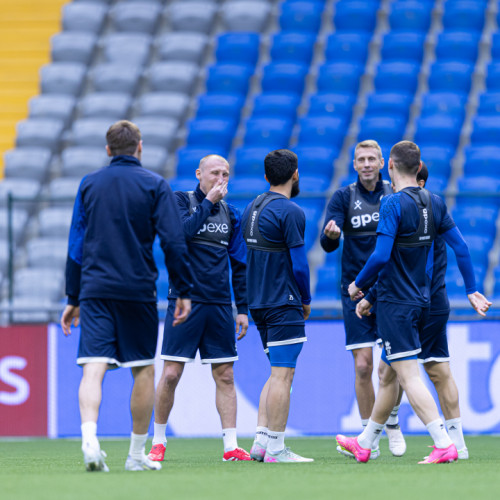 pre-match training session - photos