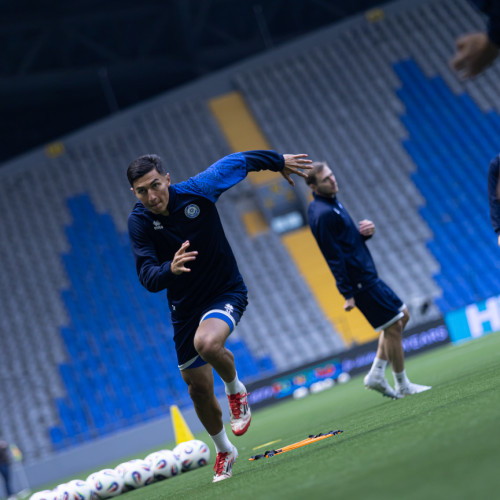 pre-match training session - photos