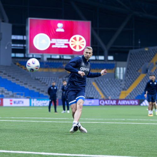 pre-match training session - photos