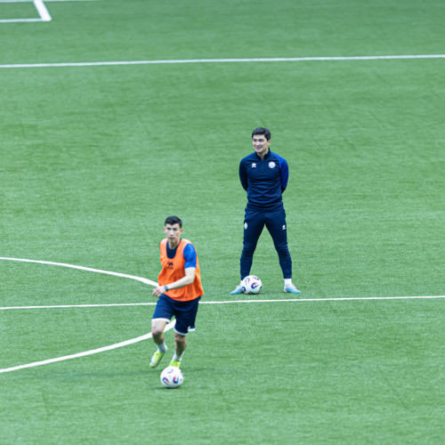 pre-match training session - photos