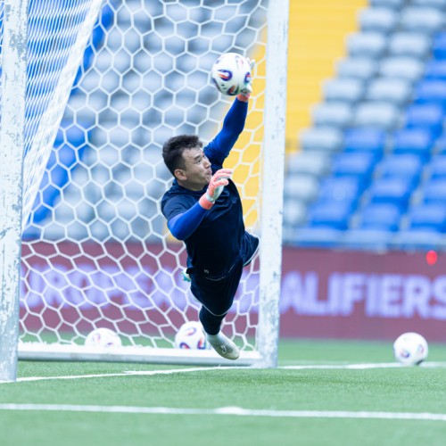 pre-match training session - photos