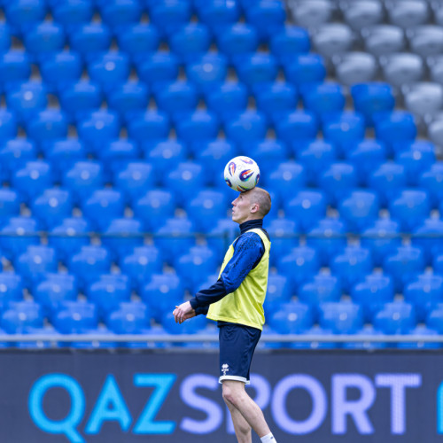 pre-match training session - photos