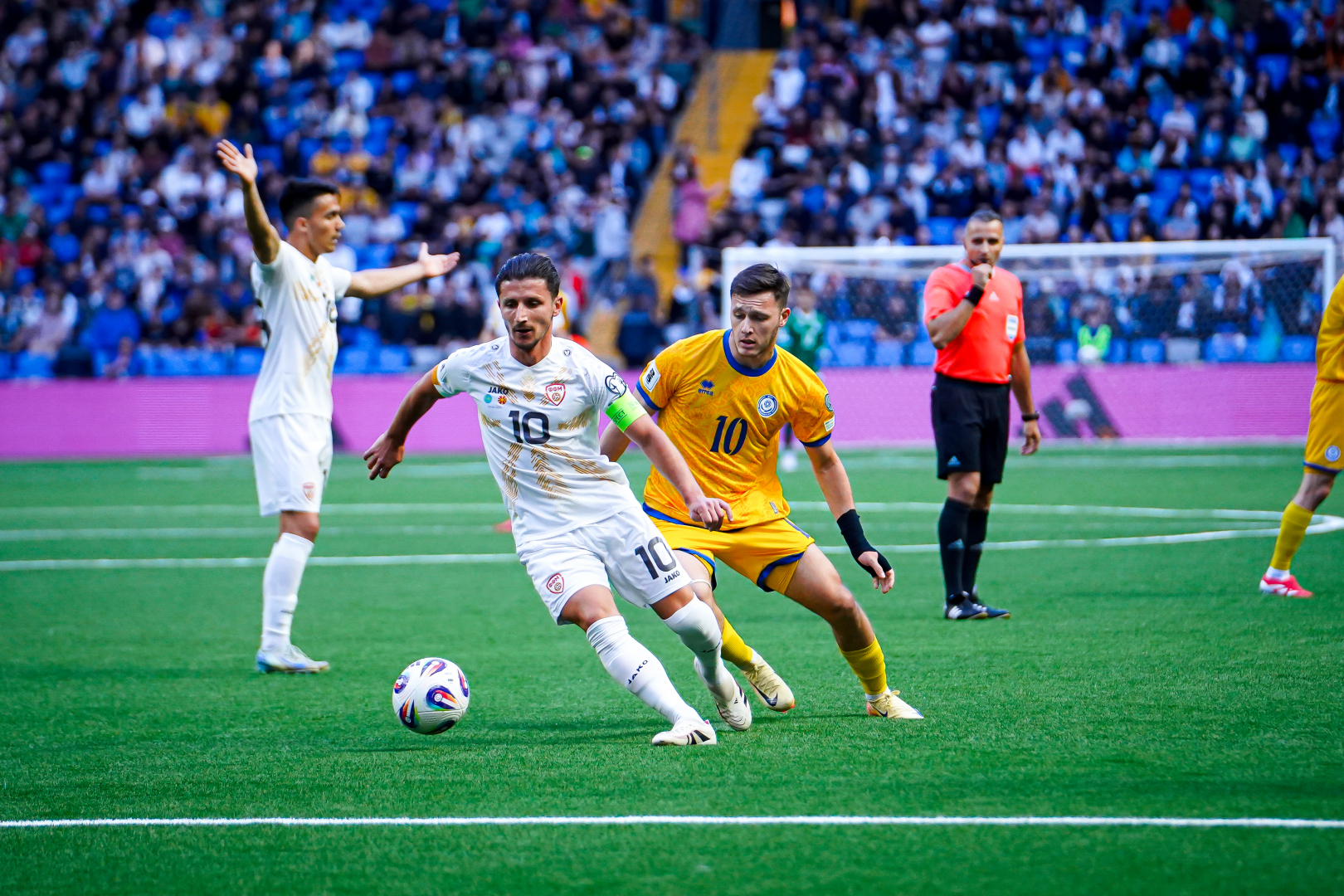 Kazakhstan national team loses to North Macedonia at home